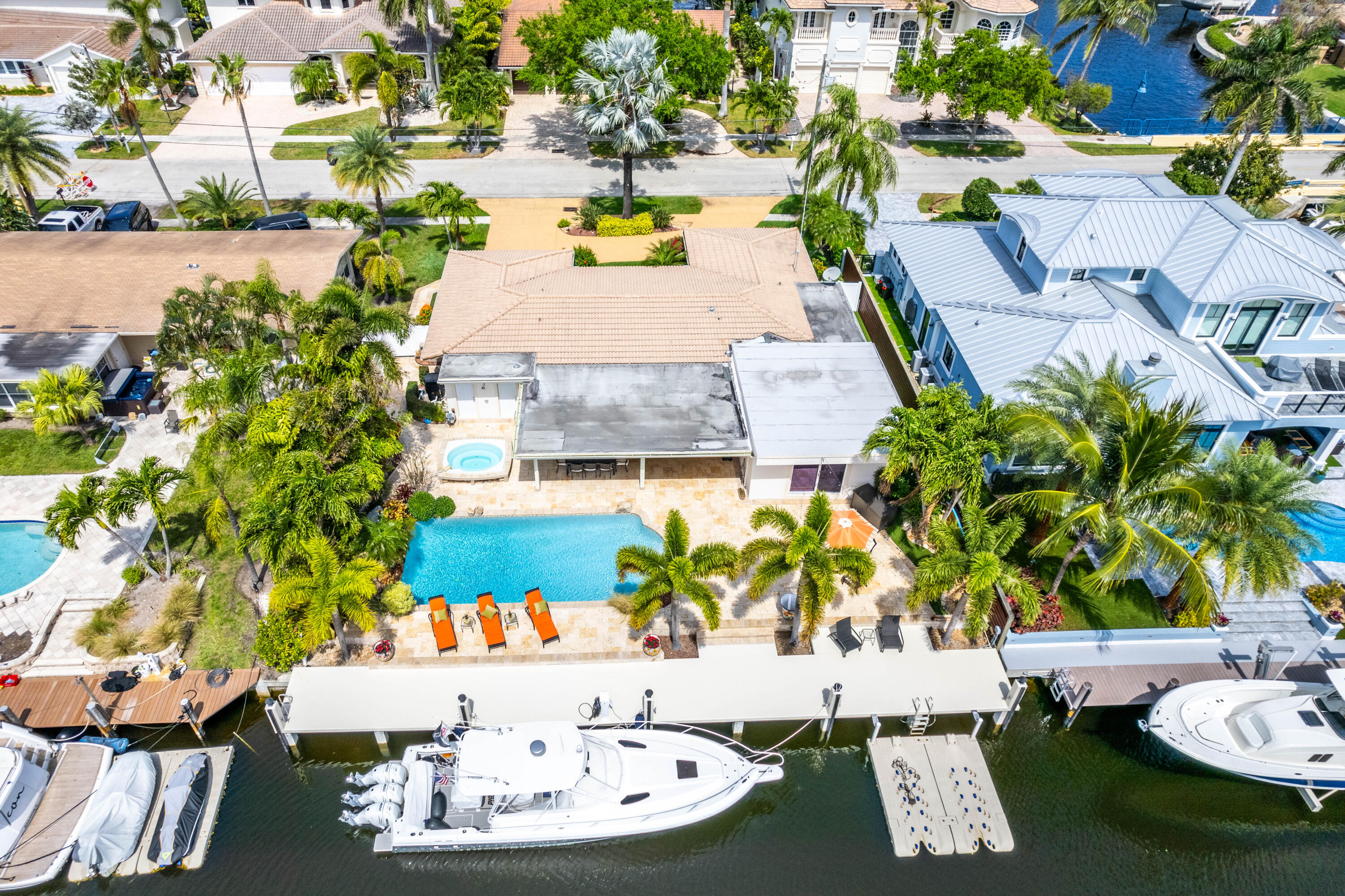 CORAL KEY VILLAS 5TH SEC - Residential Lease