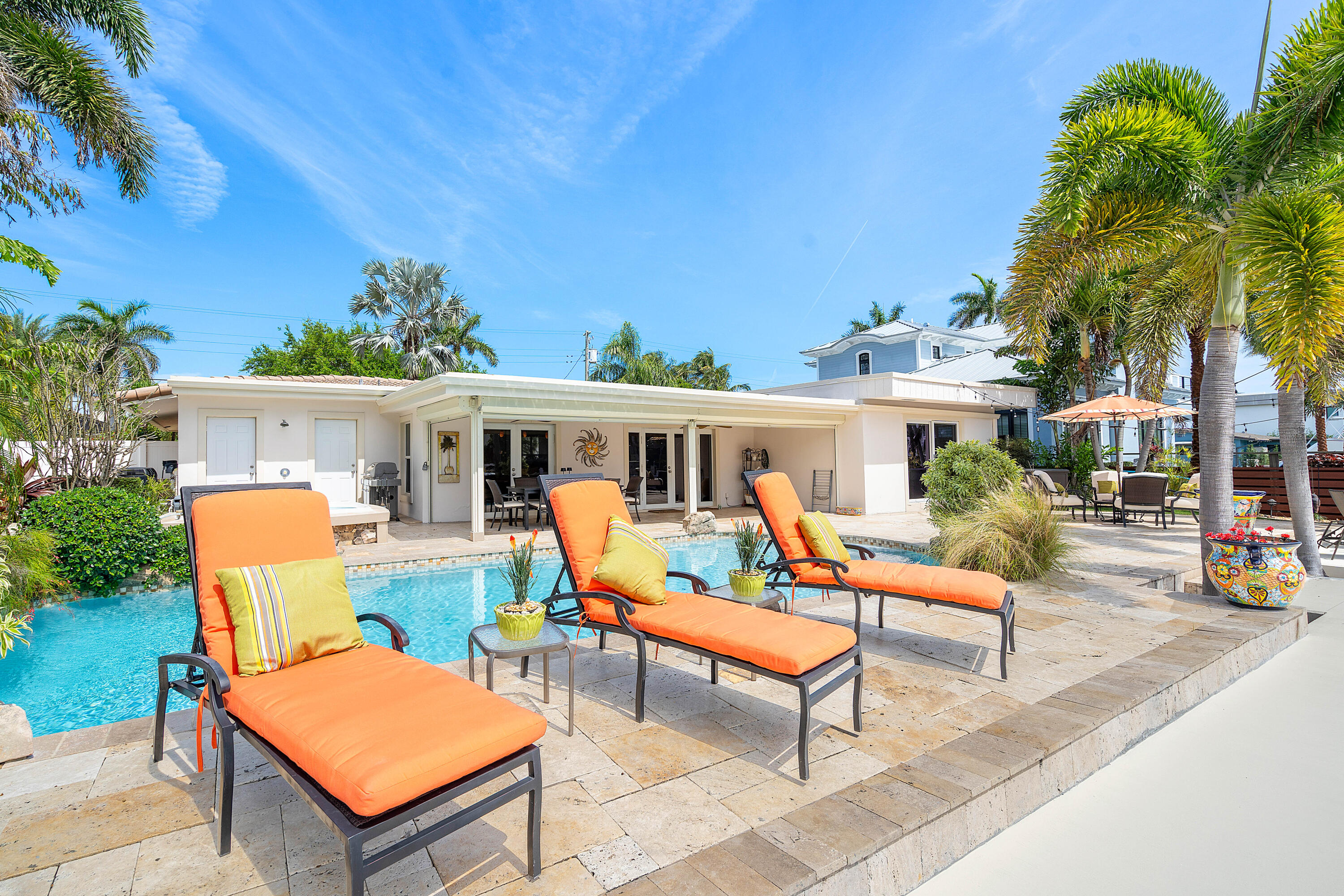 CORAL KEY VILLAS 5TH SEC - Residential Lease