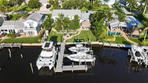 691 SW Pine Tree Lane, Palm City, FL MLS: R11090541