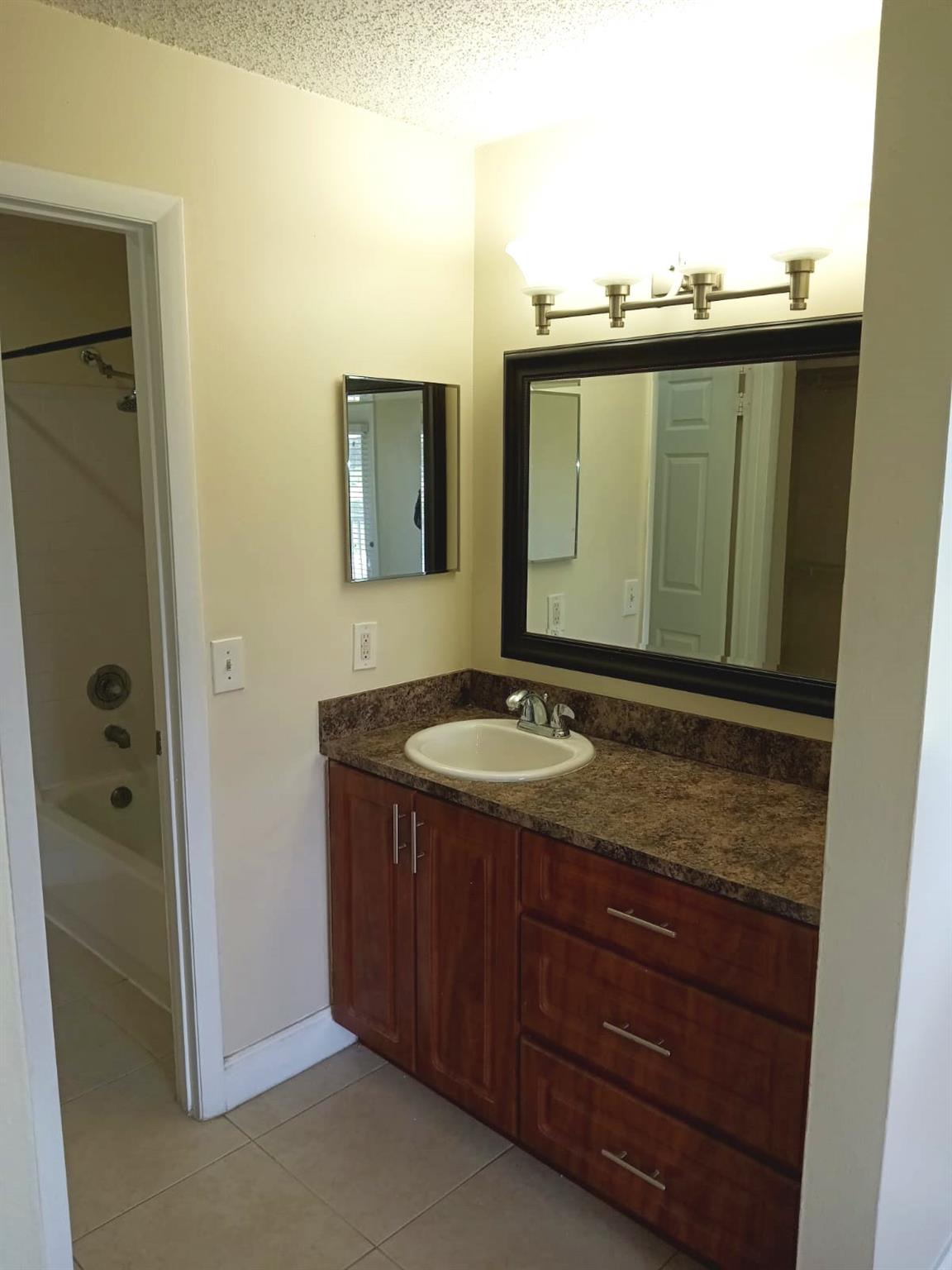 Napoli Gardens - Residential Lease