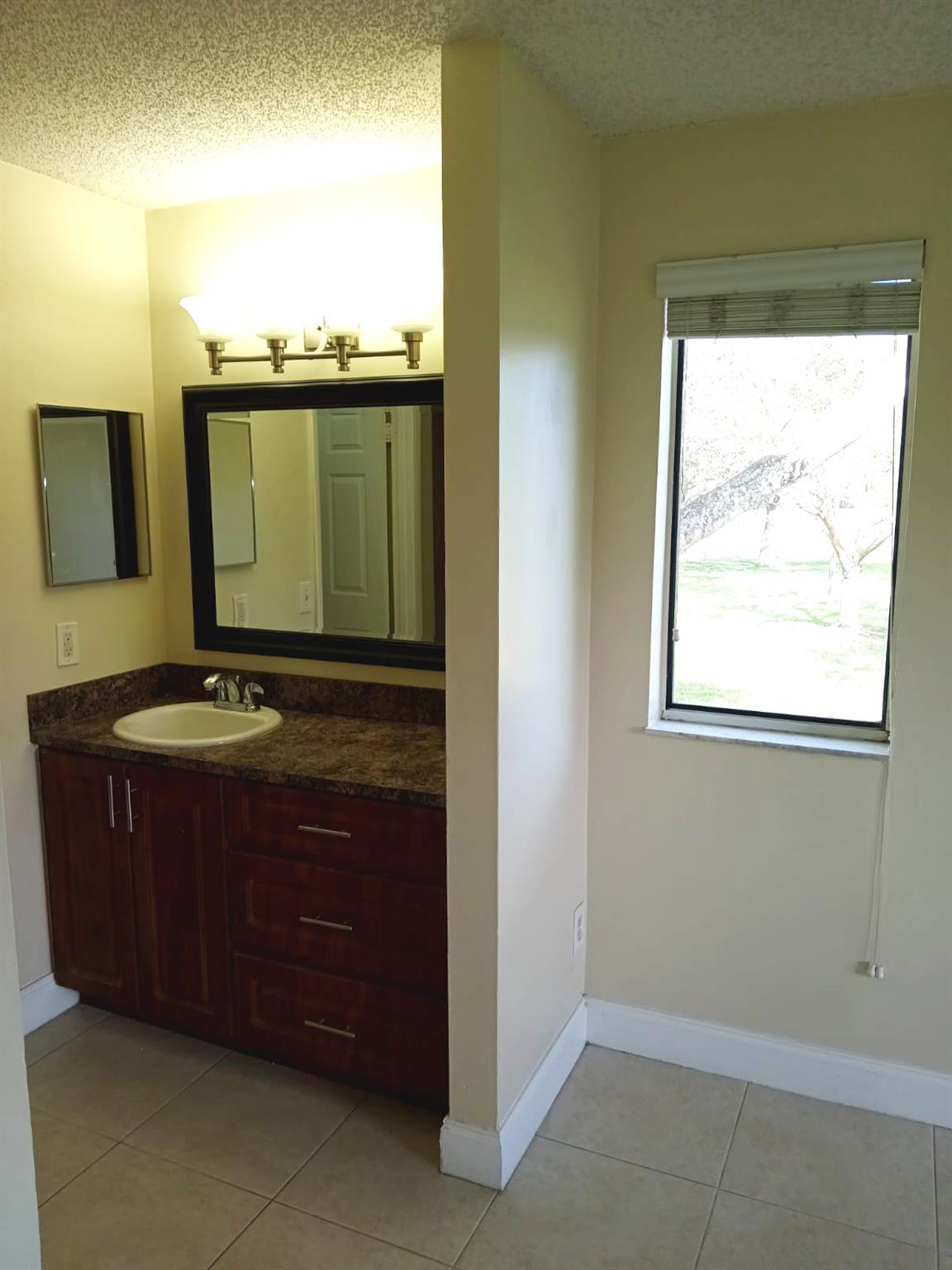 Napoli Gardens - Residential Lease