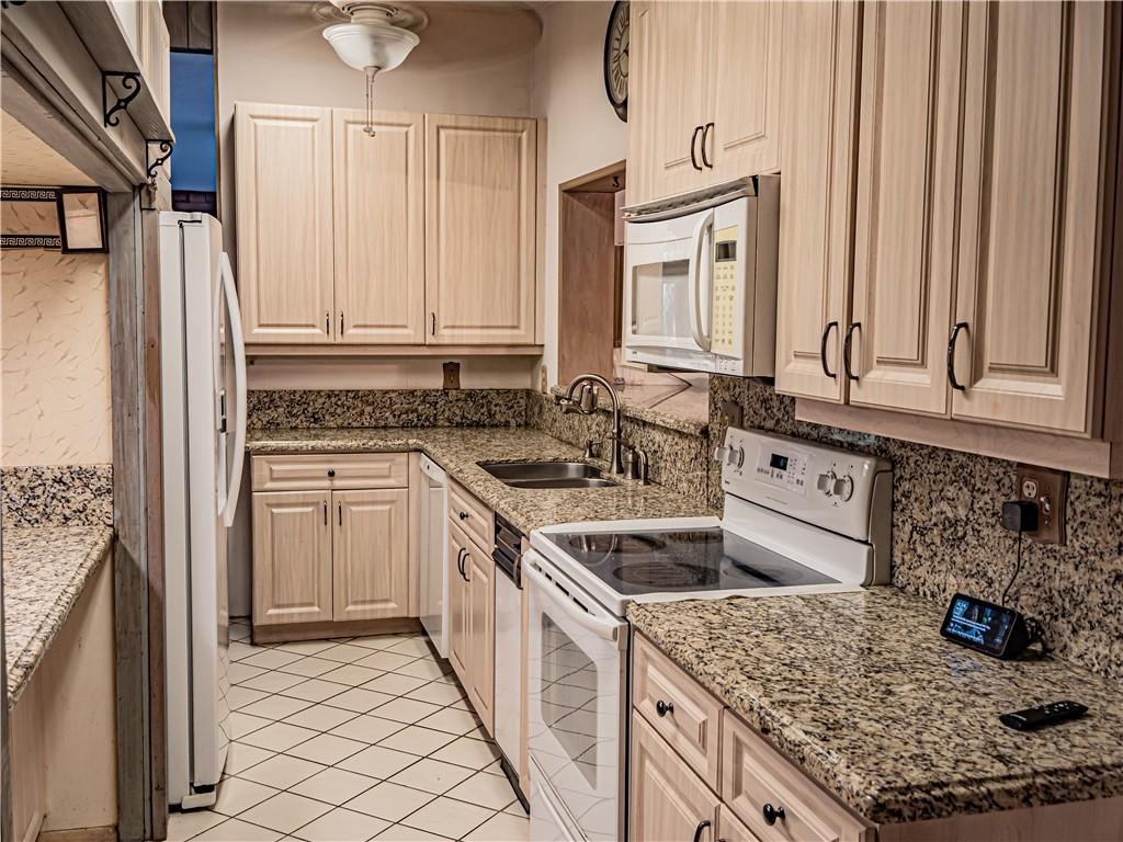 Cypress Lake 40-21 B - Residential