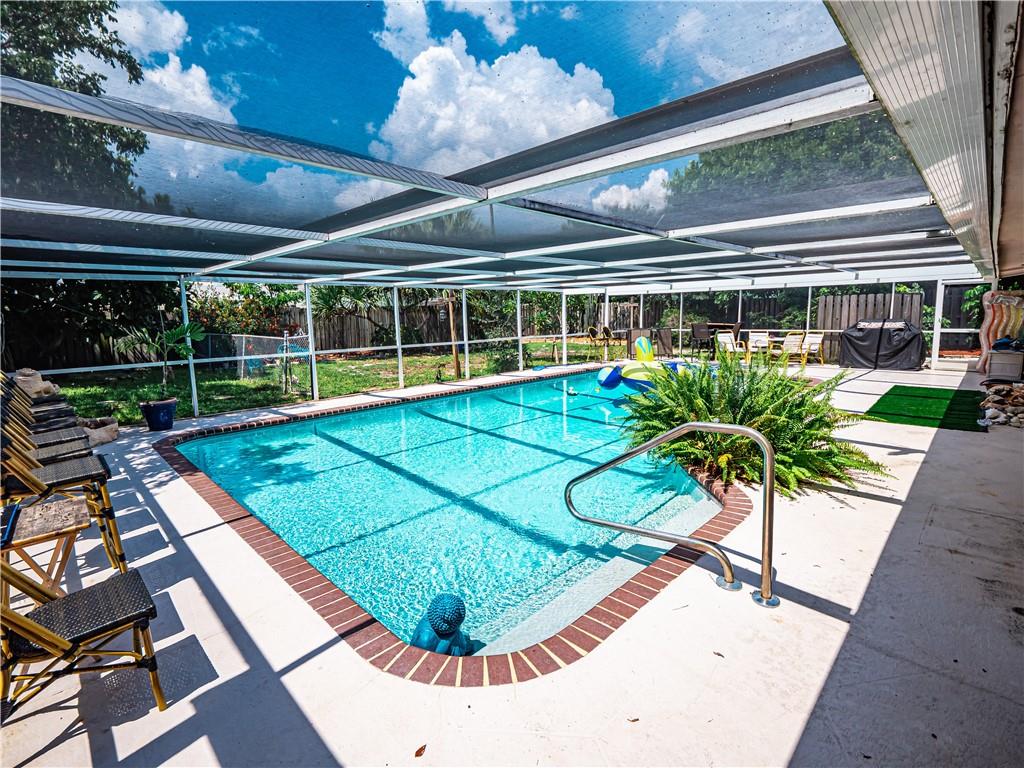 Cypress Lake 40-21 B - Residential