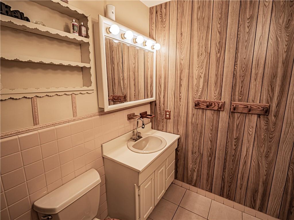 Cypress Lake 40-21 B - Residential