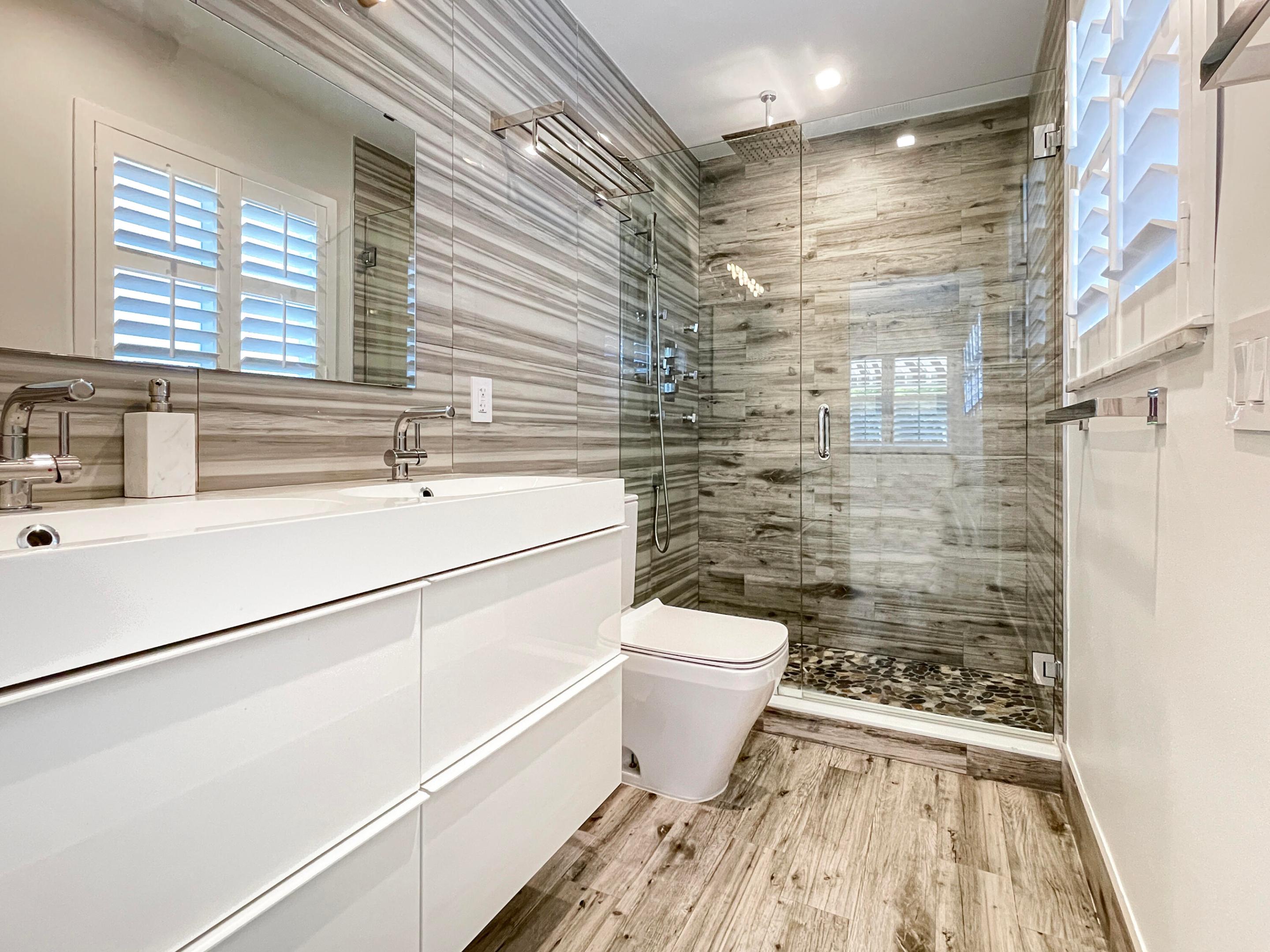 CORAL POINT - Residential