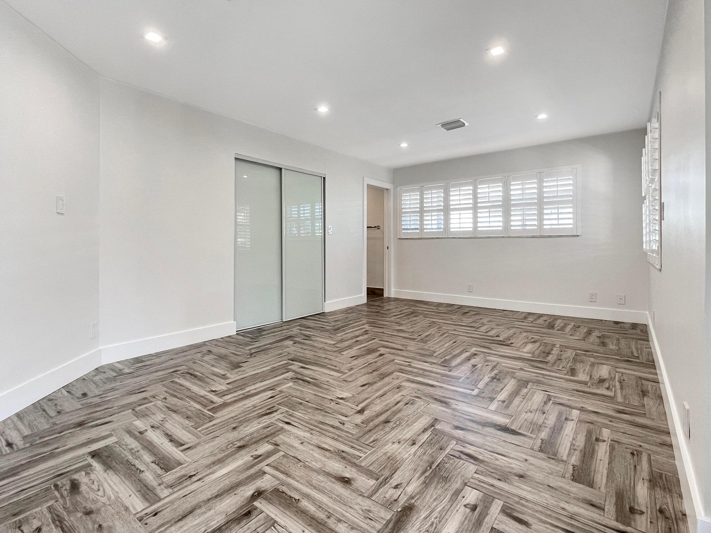 CORAL POINT - Residential