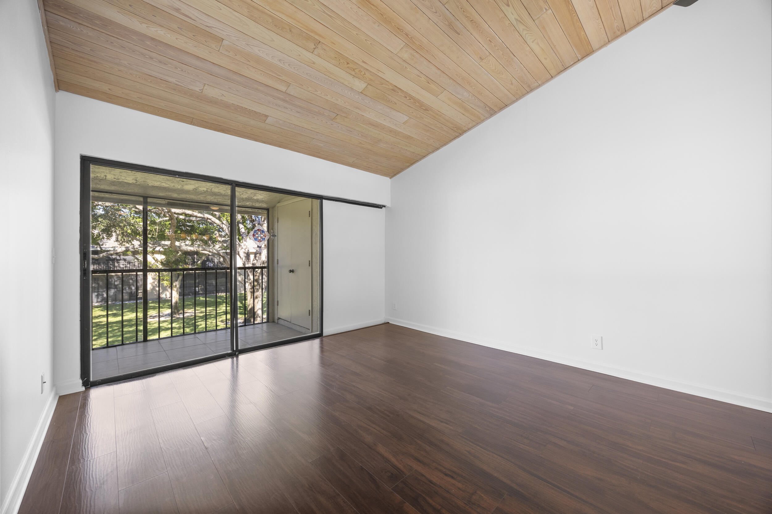 SANCTUARY PINES IN BOCA RATON CONDO - Residential