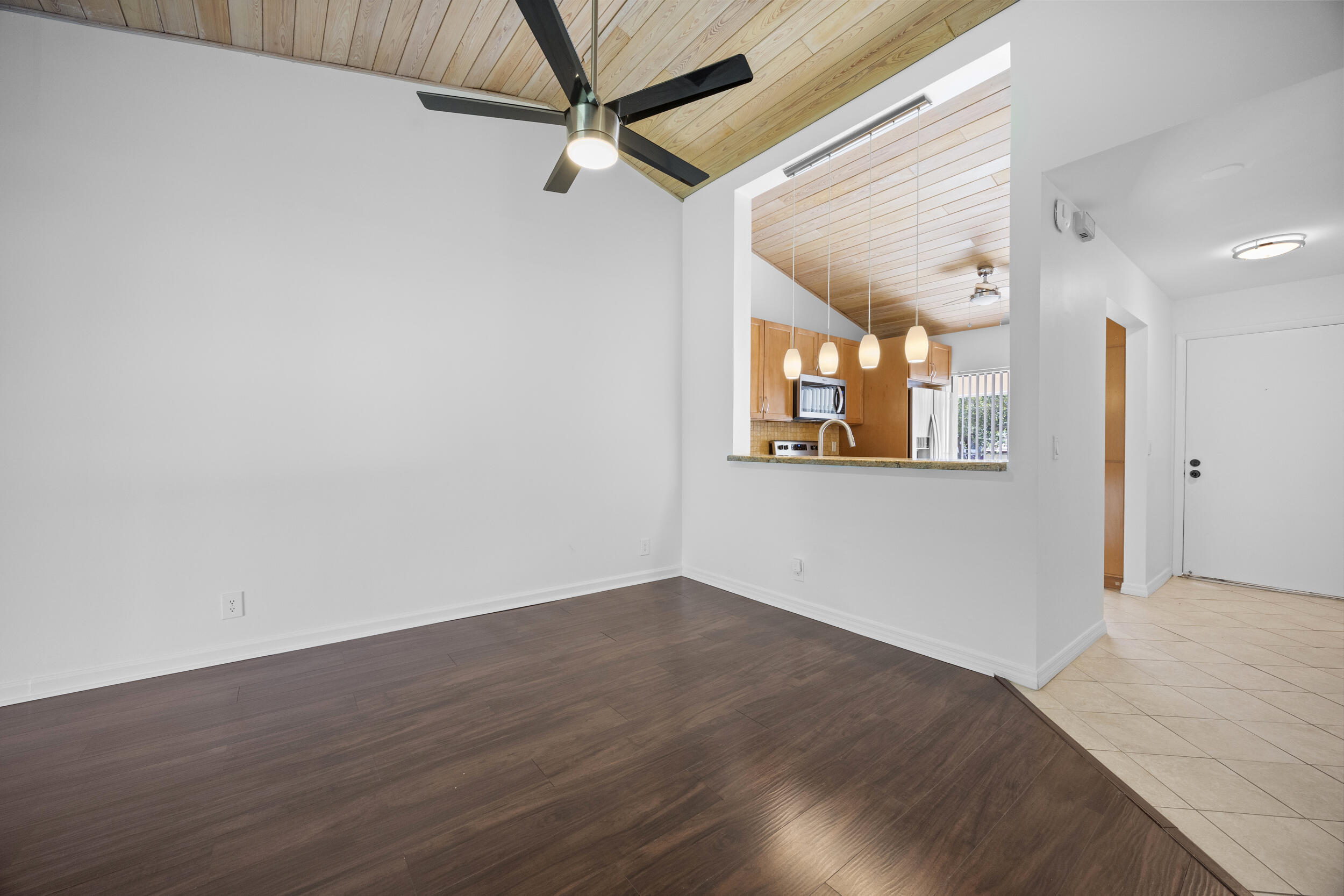 SANCTUARY PINES IN BOCA RATON CONDO - Residential