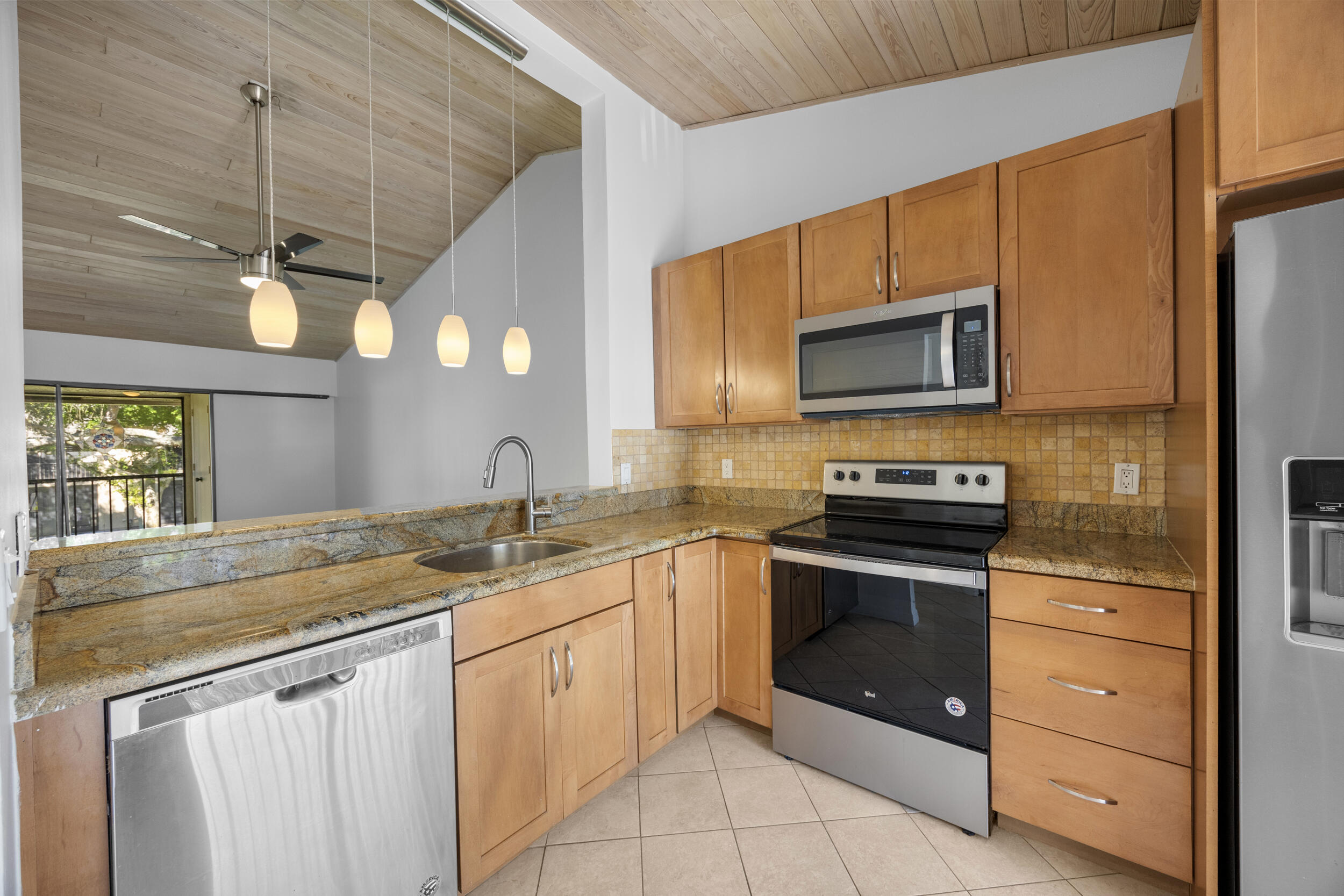 SANCTUARY PINES IN BOCA RATON CONDO - Residential