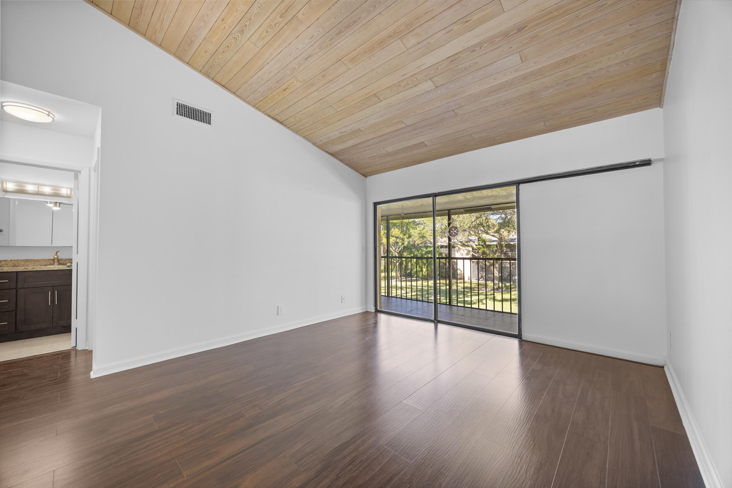 SANCTUARY PINES IN BOCA RATON CONDO - Residential