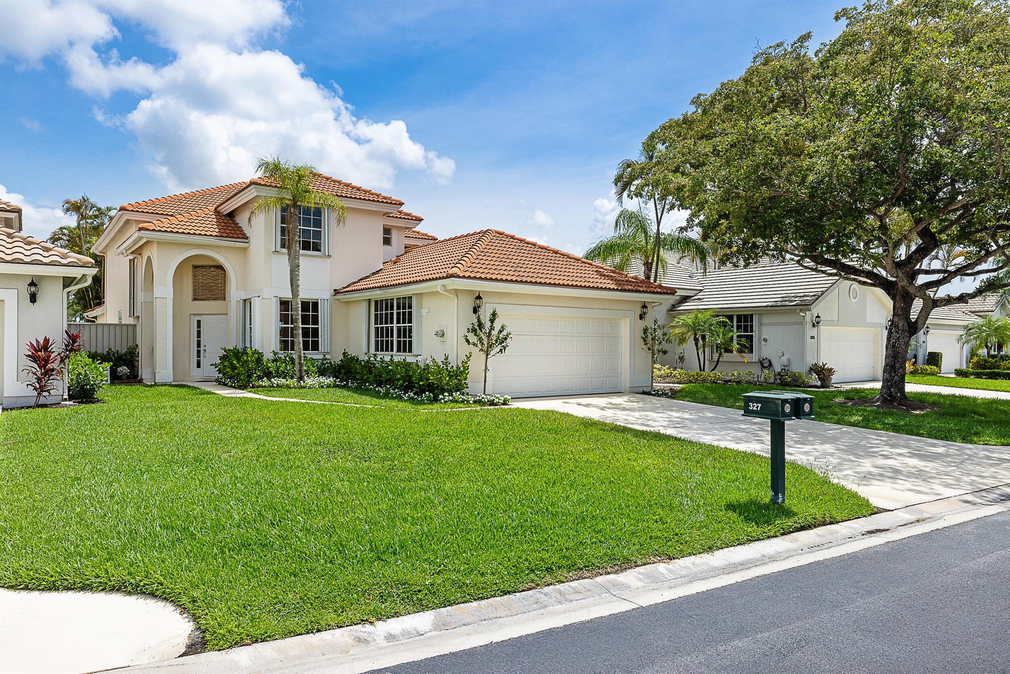 327 Eagleton Golf Drive