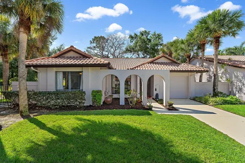 3634 SW Pheasant Run, Palm City, FL MLS: R11077537
