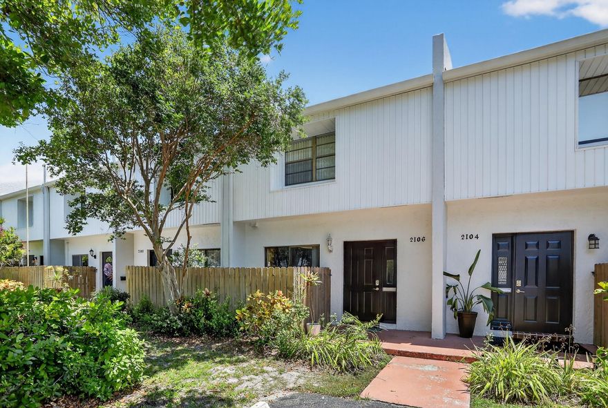 Welcome to this beautiful 2-bedroom, 2-1/2-bathroom Townhome located in the heart of Lighthouse Point! This spacious unit features a bright open layout, modern kitchen with granite countertops and stainless-steel appliances, and a cozy living space perfect for relaxing or entertaining. Located in a quiet, well-maintained neighborhood just minutes from beaches, shopping, dining, and major highways. Assigned parking included.