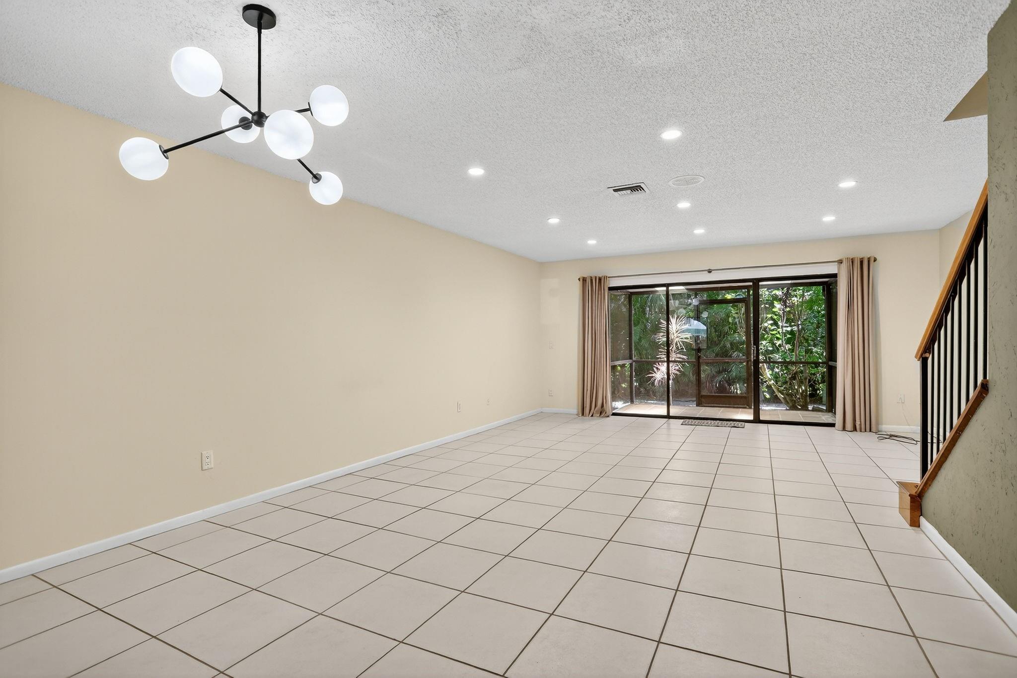 Townhomes Of Lighthouse P - Residential Lease