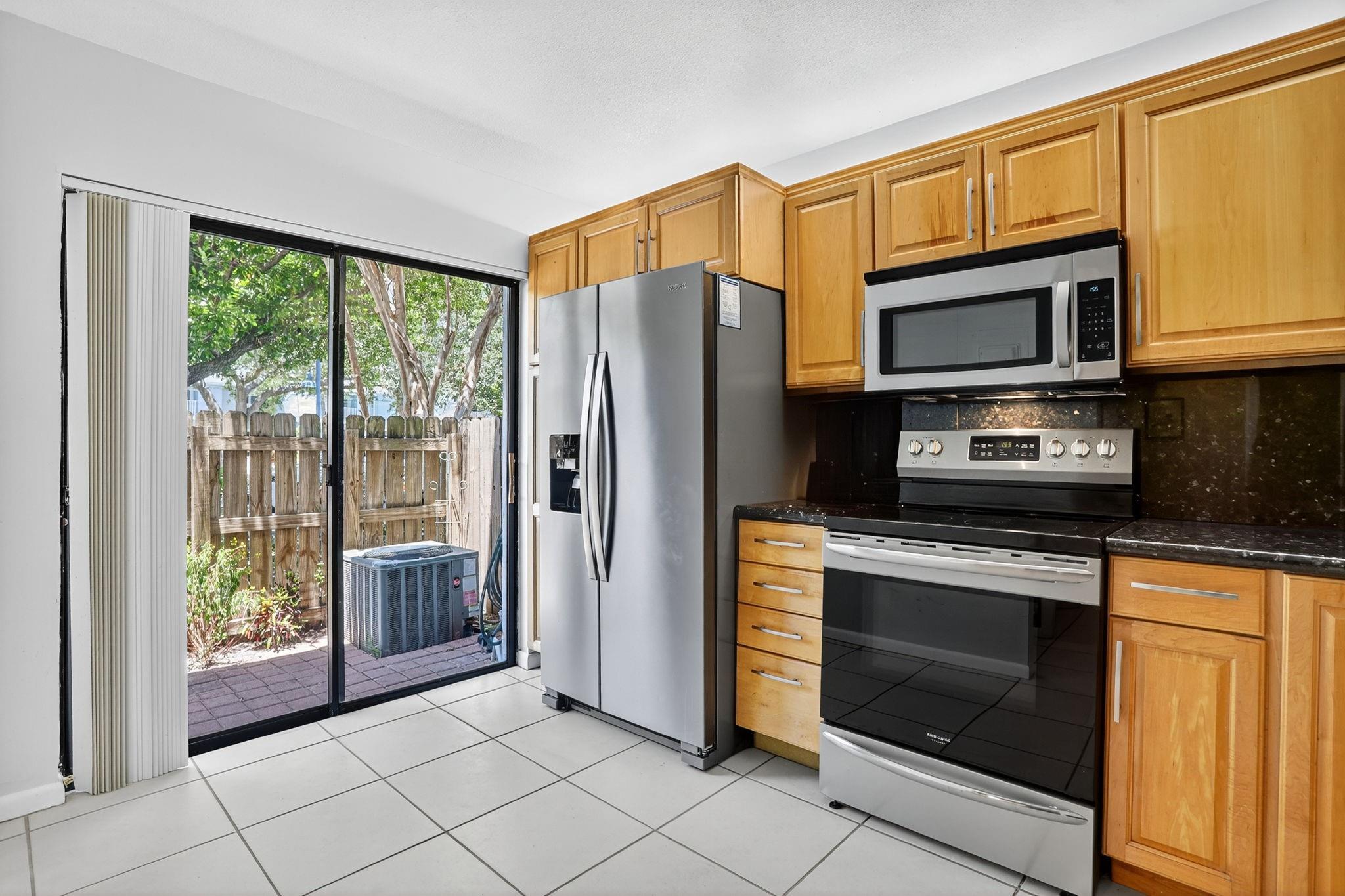 Townhomes Of Lighthouse P - Residential Lease
