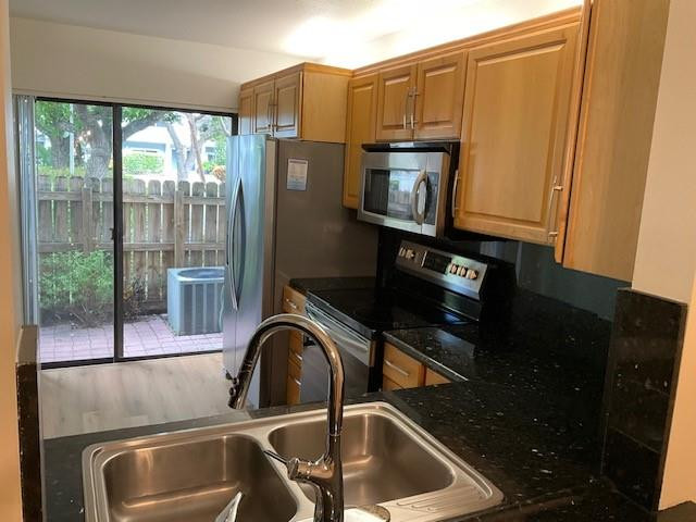 Townhomes Of Lighthouse P - Residential Lease