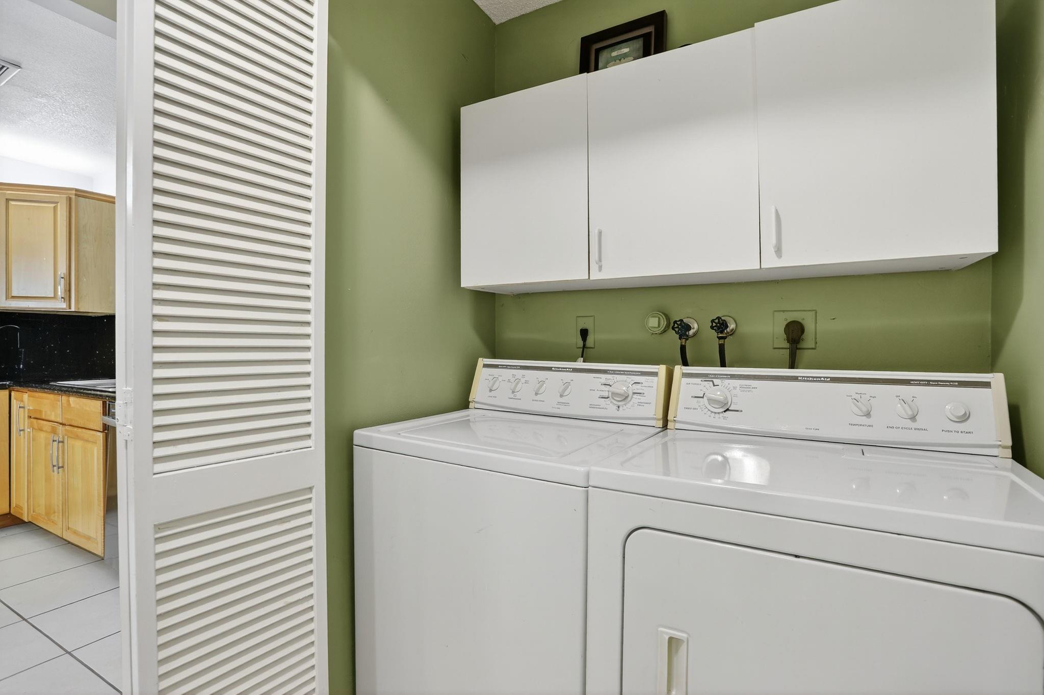 Townhomes Of Lighthouse P - Residential Lease