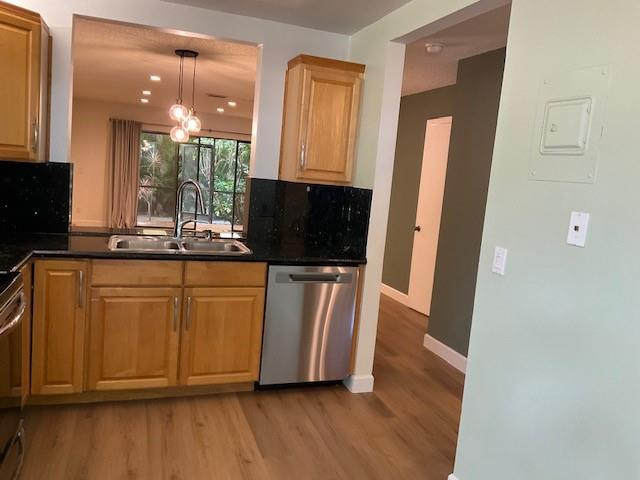 Townhomes Of Lighthouse P - Residential Lease