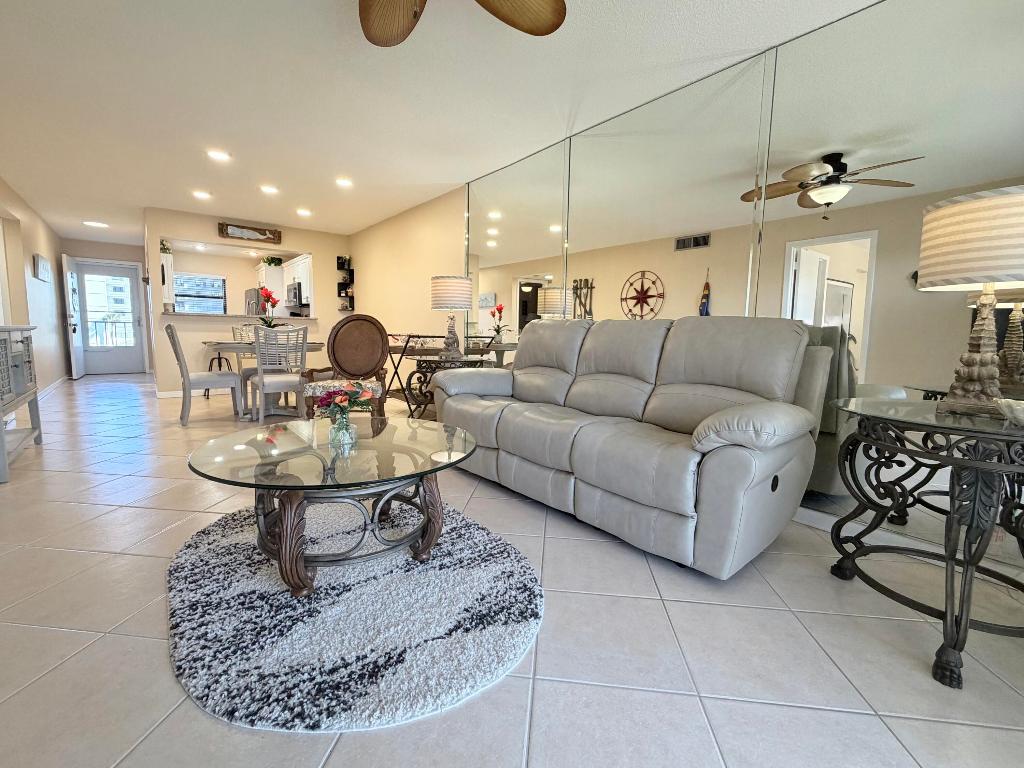 OCEAN HARBOUR CONDOMINIUM C - Residential