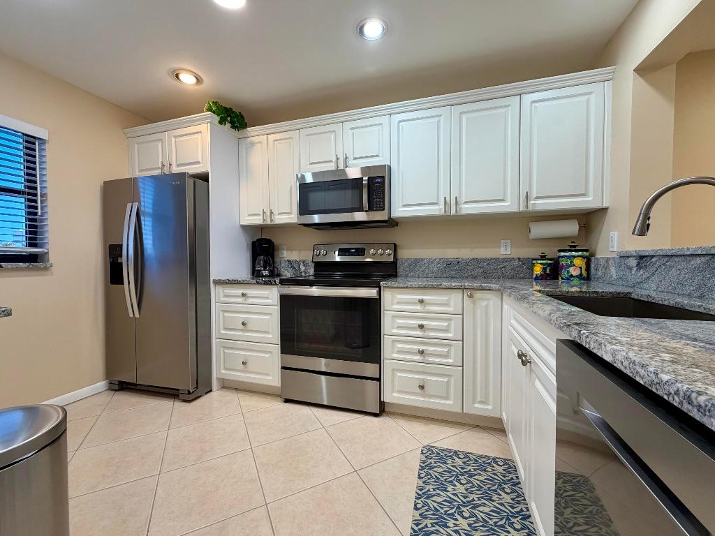 OCEAN HARBOUR CONDOMINIUM C - Residential