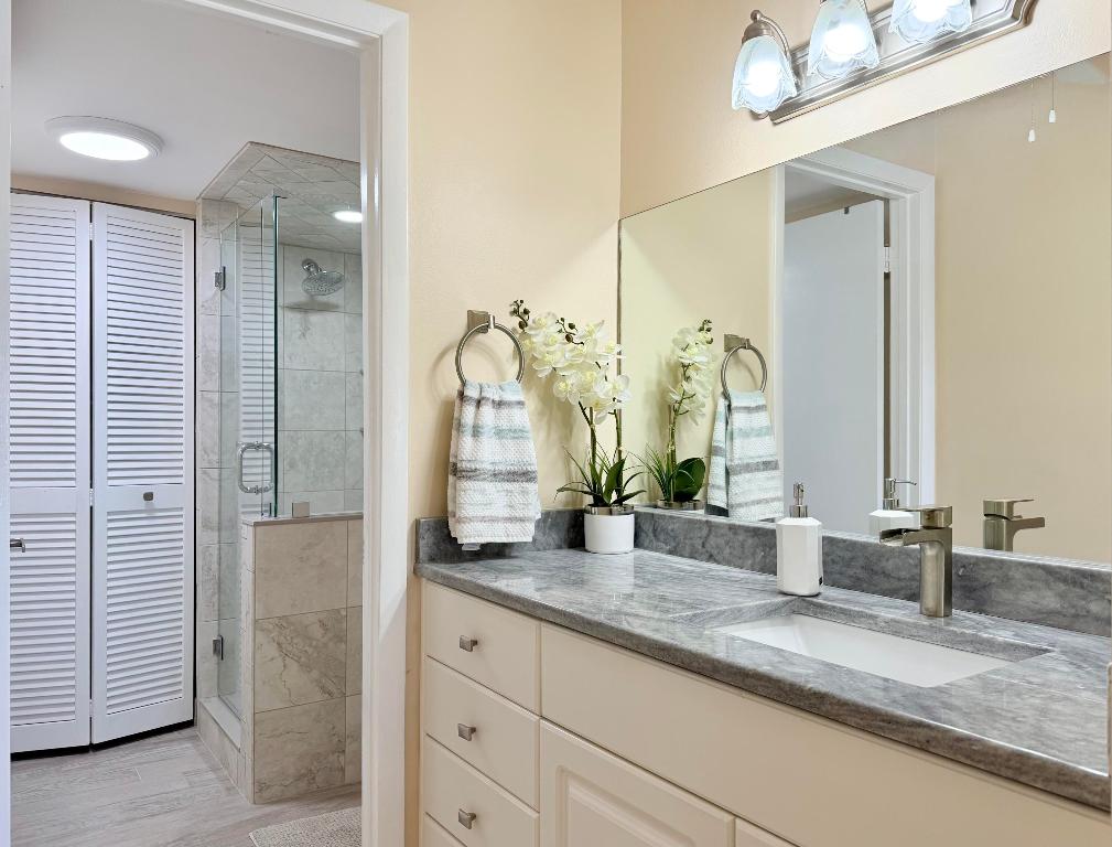 OCEAN HARBOUR CONDOMINIUM C - Residential