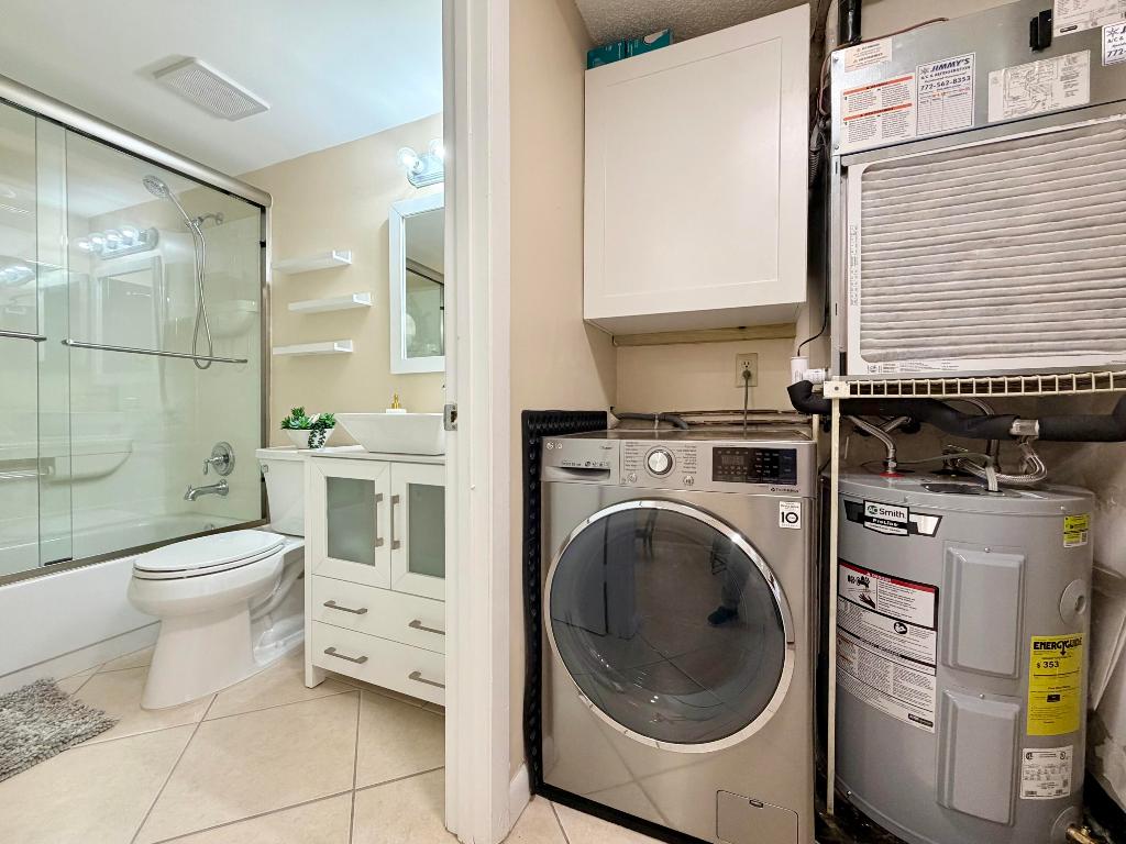 OCEAN HARBOUR CONDOMINIUM C - Residential