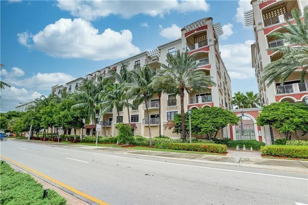 Photo of 2409 N Ocean Boulevard #427, Fort Lauderdale, FL 33305 (MLS # B26023898)