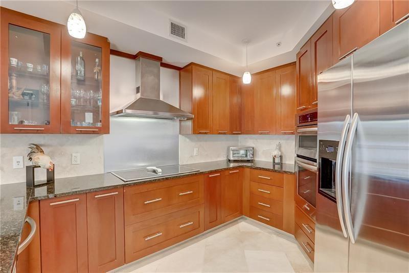 FOUNTAINS ON OCEAN BOULEVARD - Residential