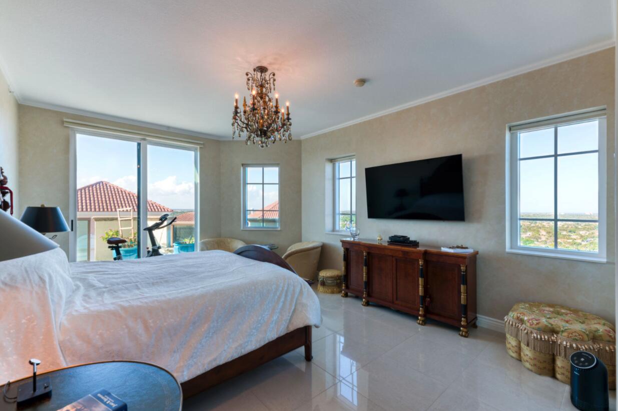 LANDMARK AT THE GARDENS C - Residential