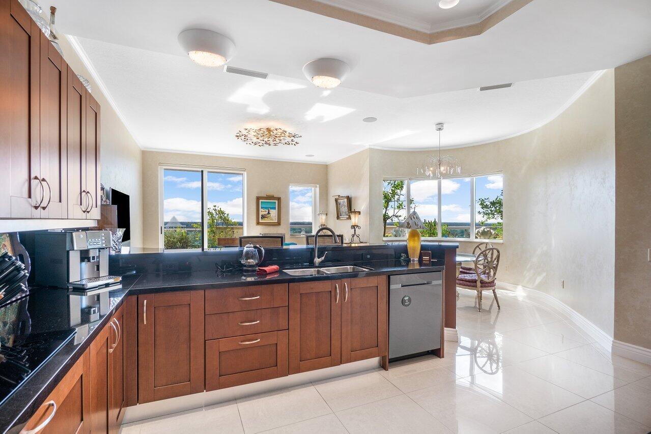 LANDMARK AT THE GARDENS C - Residential