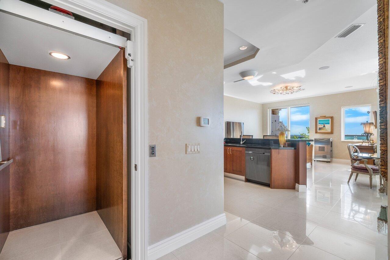 LANDMARK AT THE GARDENS C - Residential