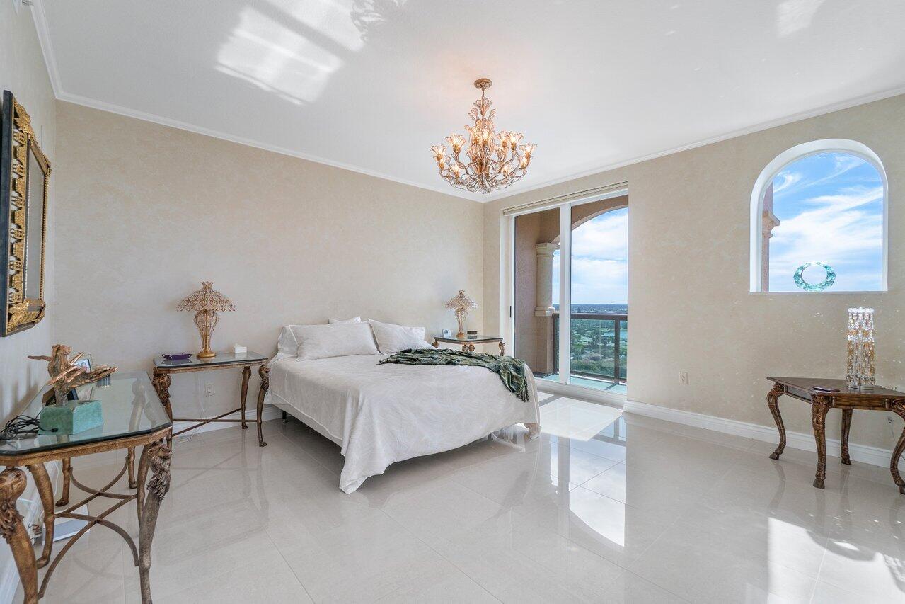 LANDMARK AT THE GARDENS C - Residential