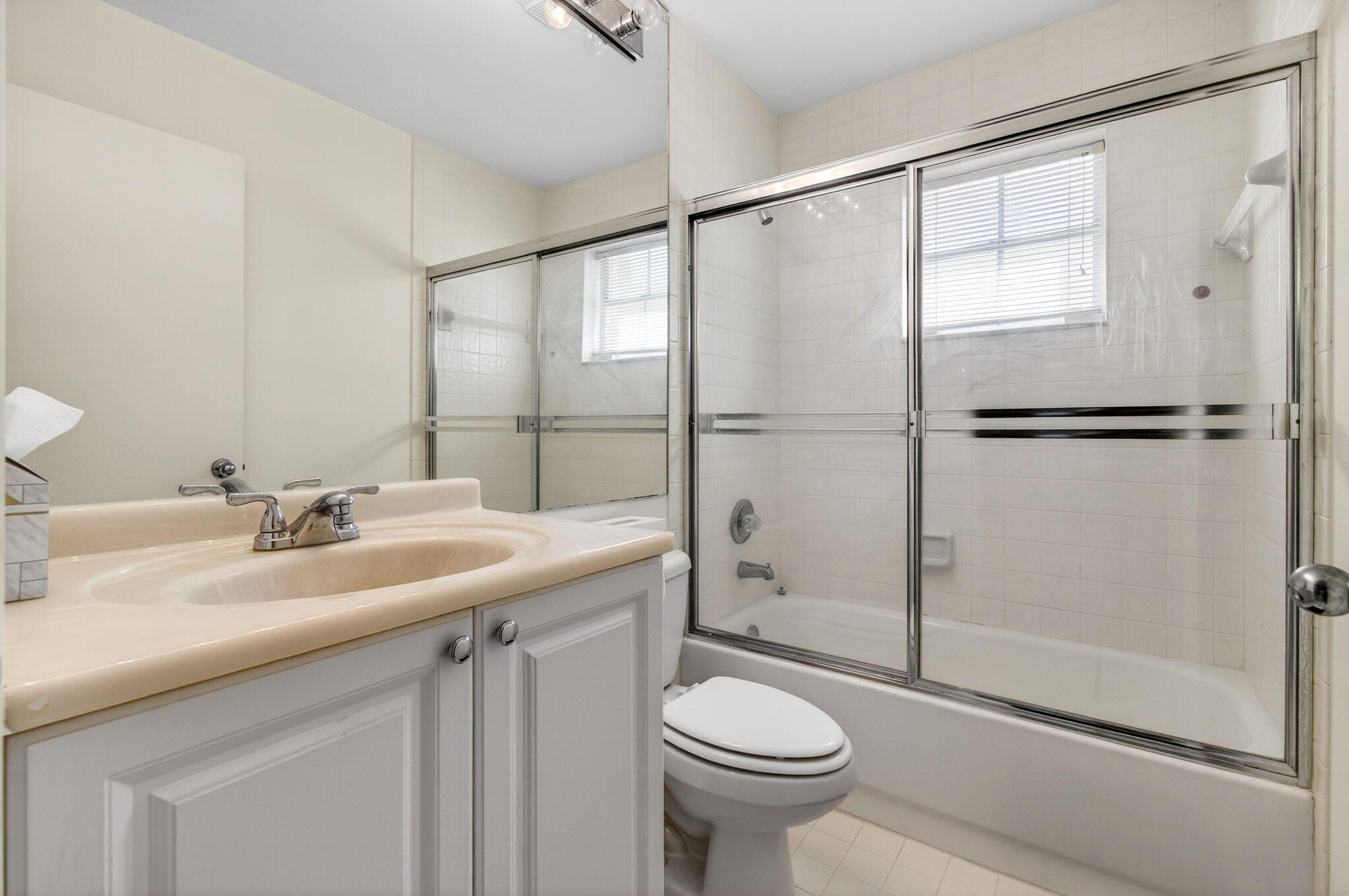 EMERALD POINTE 2 - Residential