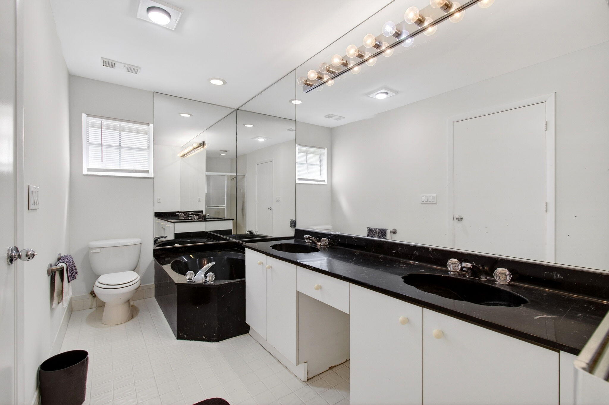 EMERALD POINTE 2 - Residential