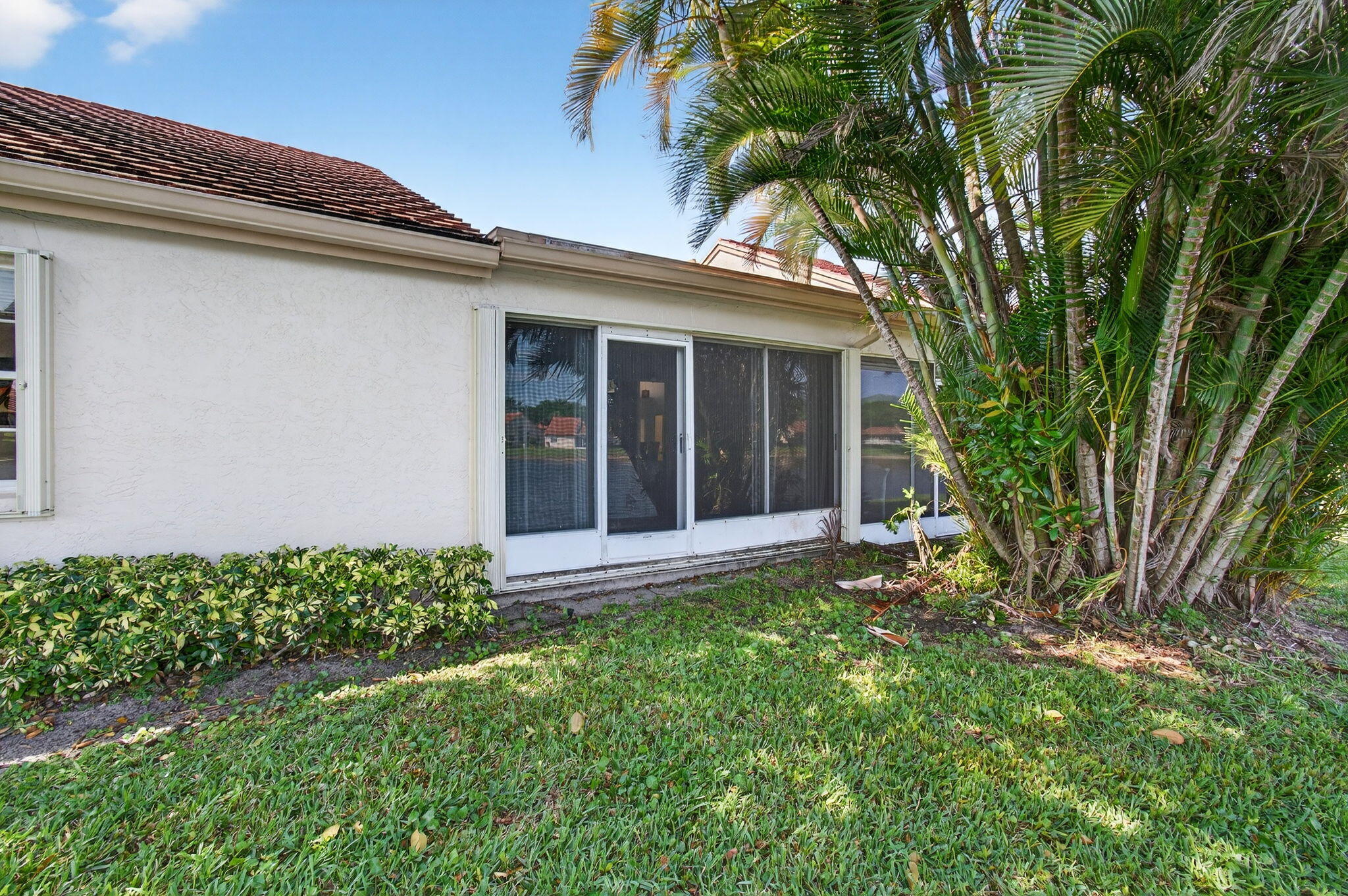 EMERALD POINTE 2 - Residential