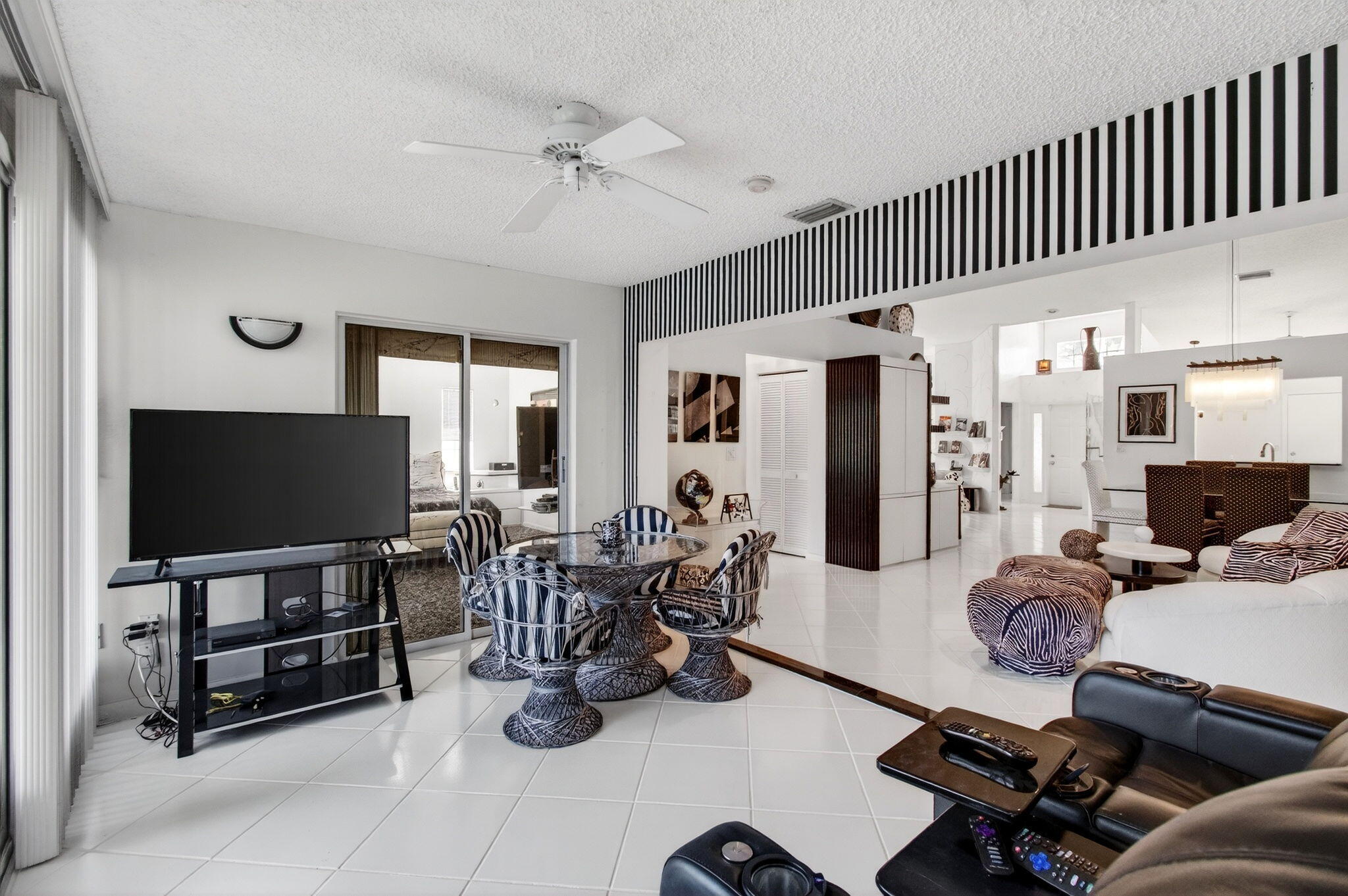 EMERALD POINTE 2 - Residential