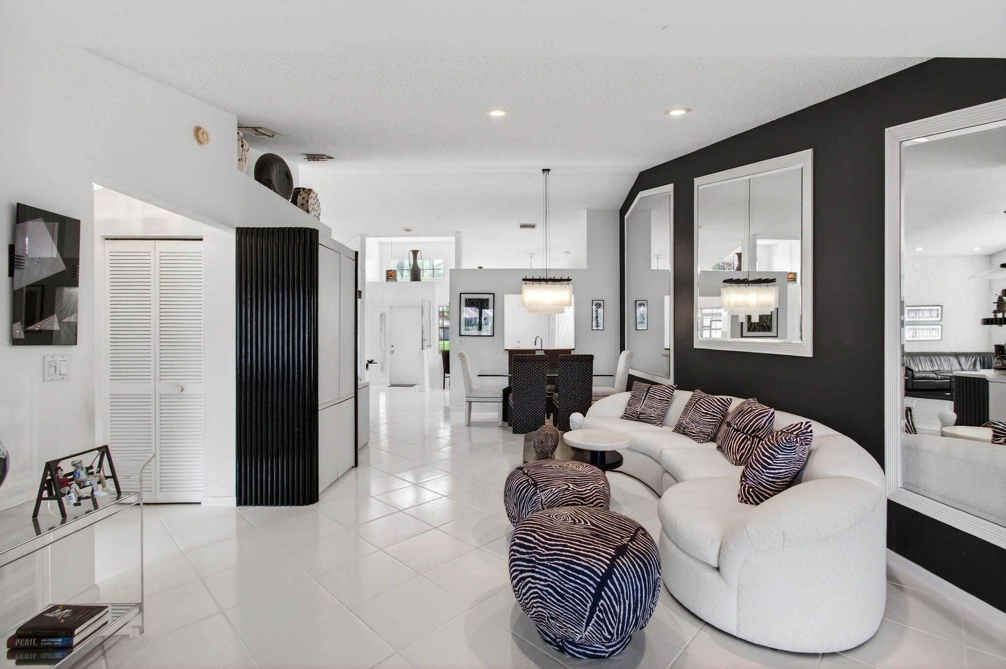 EMERALD POINTE 2 - Residential