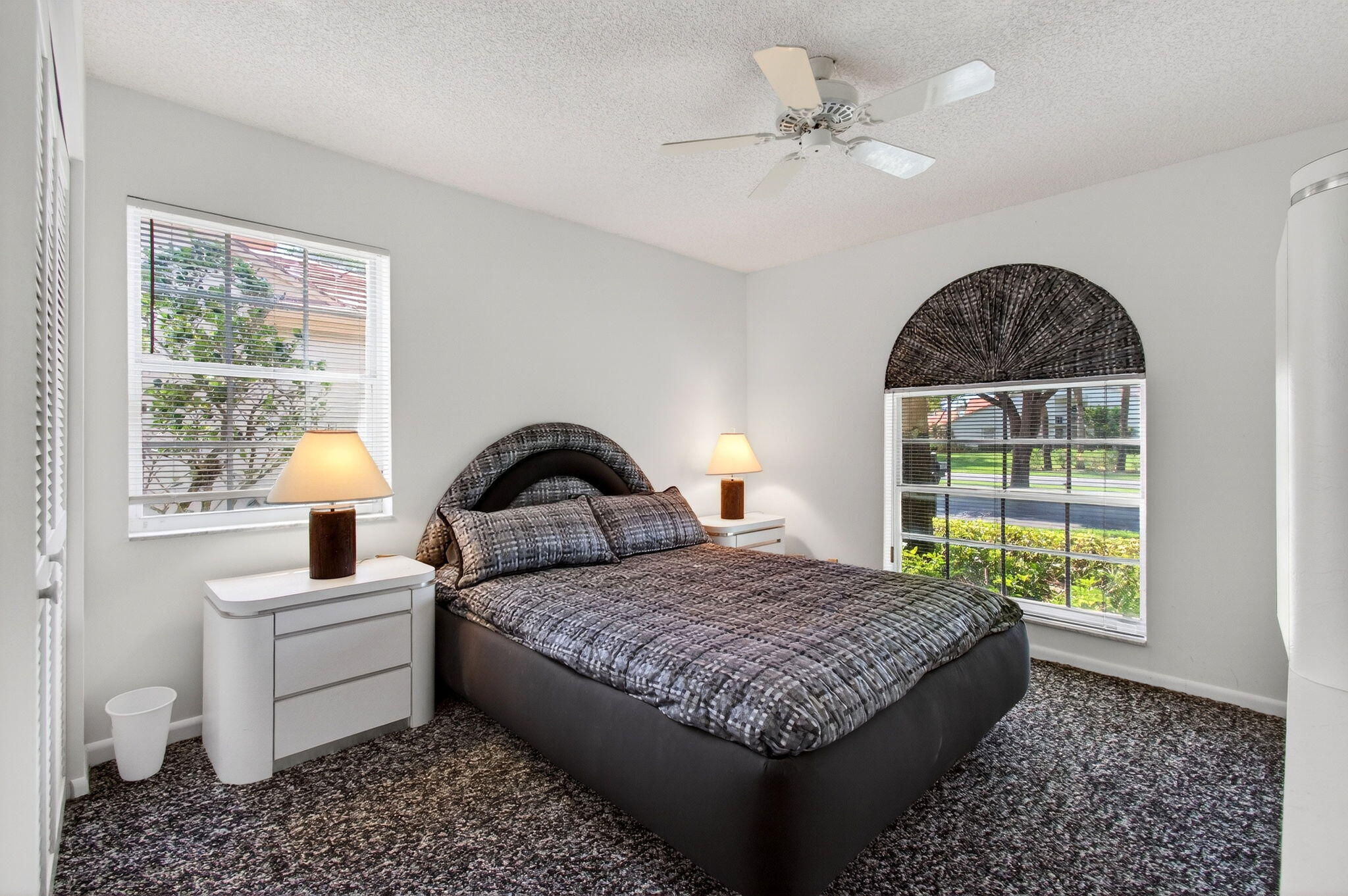 EMERALD POINTE 2 - Residential