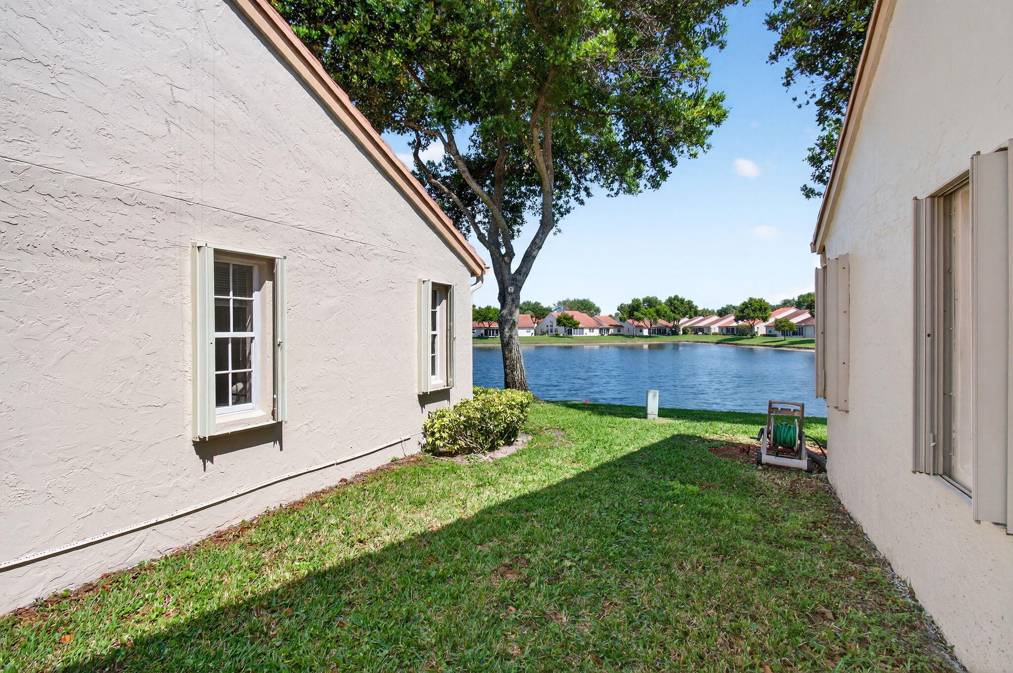 EMERALD POINTE 2 - Residential