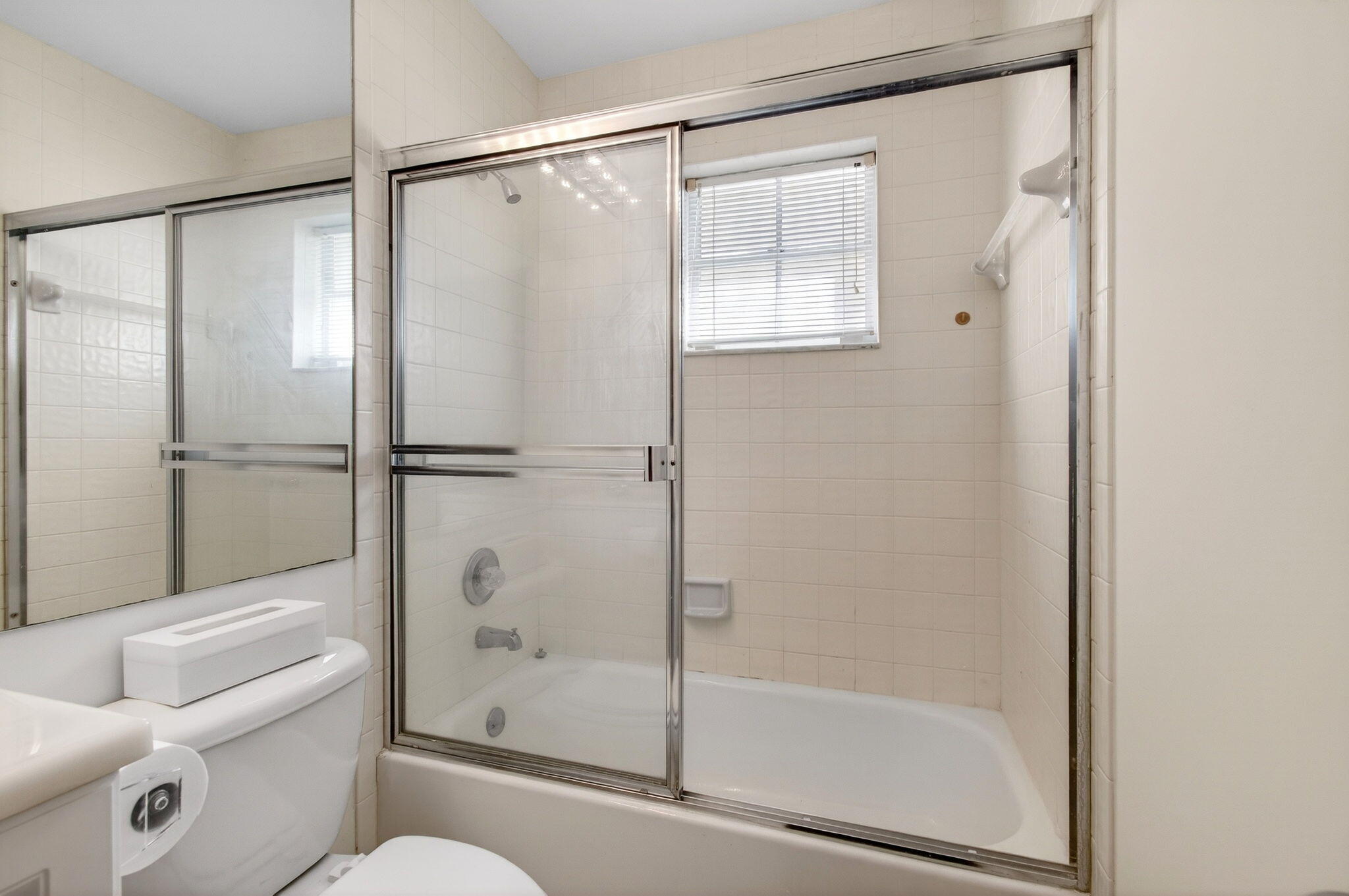 EMERALD POINTE 2 - Residential