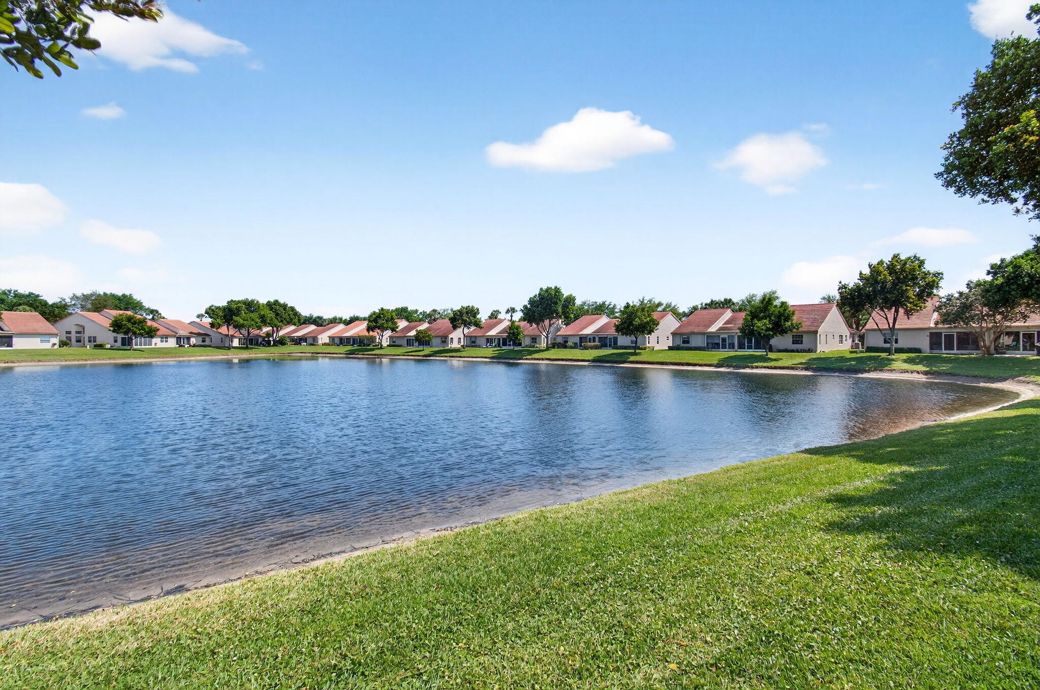 EMERALD POINTE 2 - Residential