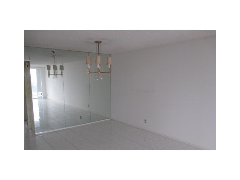 PALM AIREC APTS - Residential