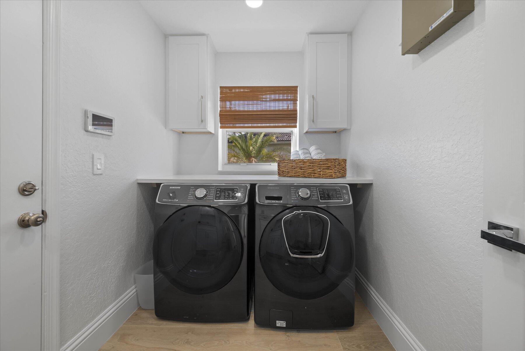 ISLES AT WELLINGTON 1 - Residential