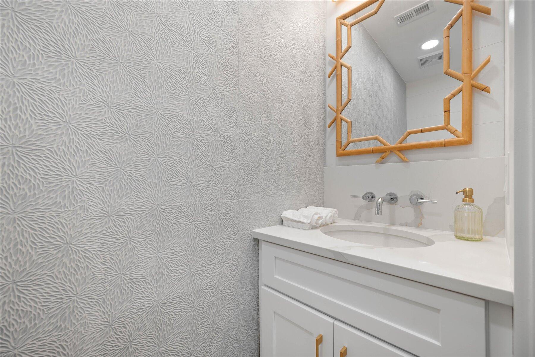 ISLES AT WELLINGTON 1 - Residential