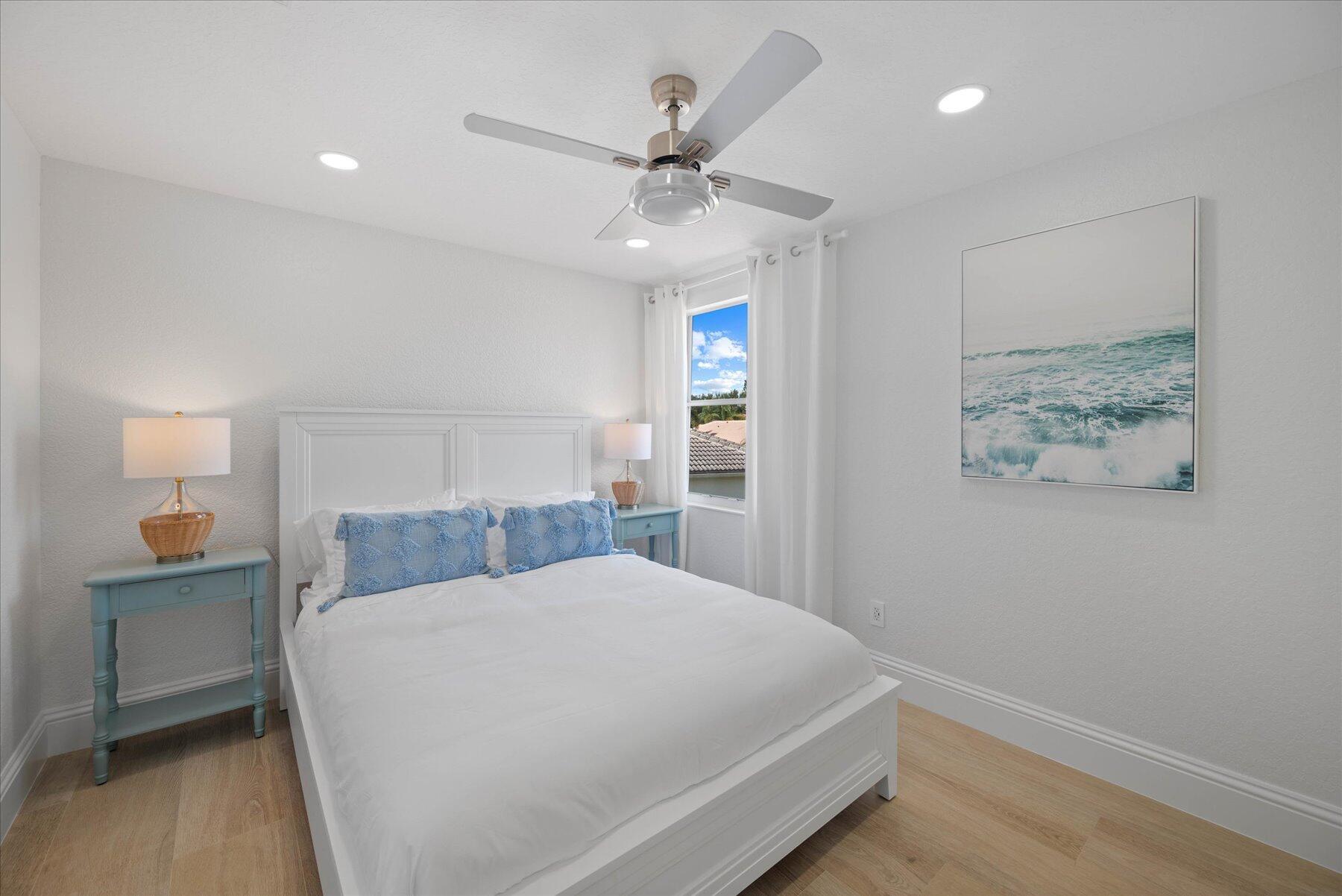 ISLES AT WELLINGTON 1 - Residential