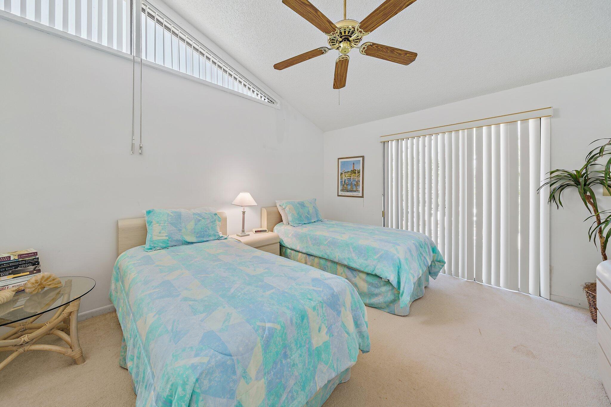 OCEANSIDE TERRACE CONDO - Residential Lease