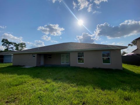 A home in Port St Lucie