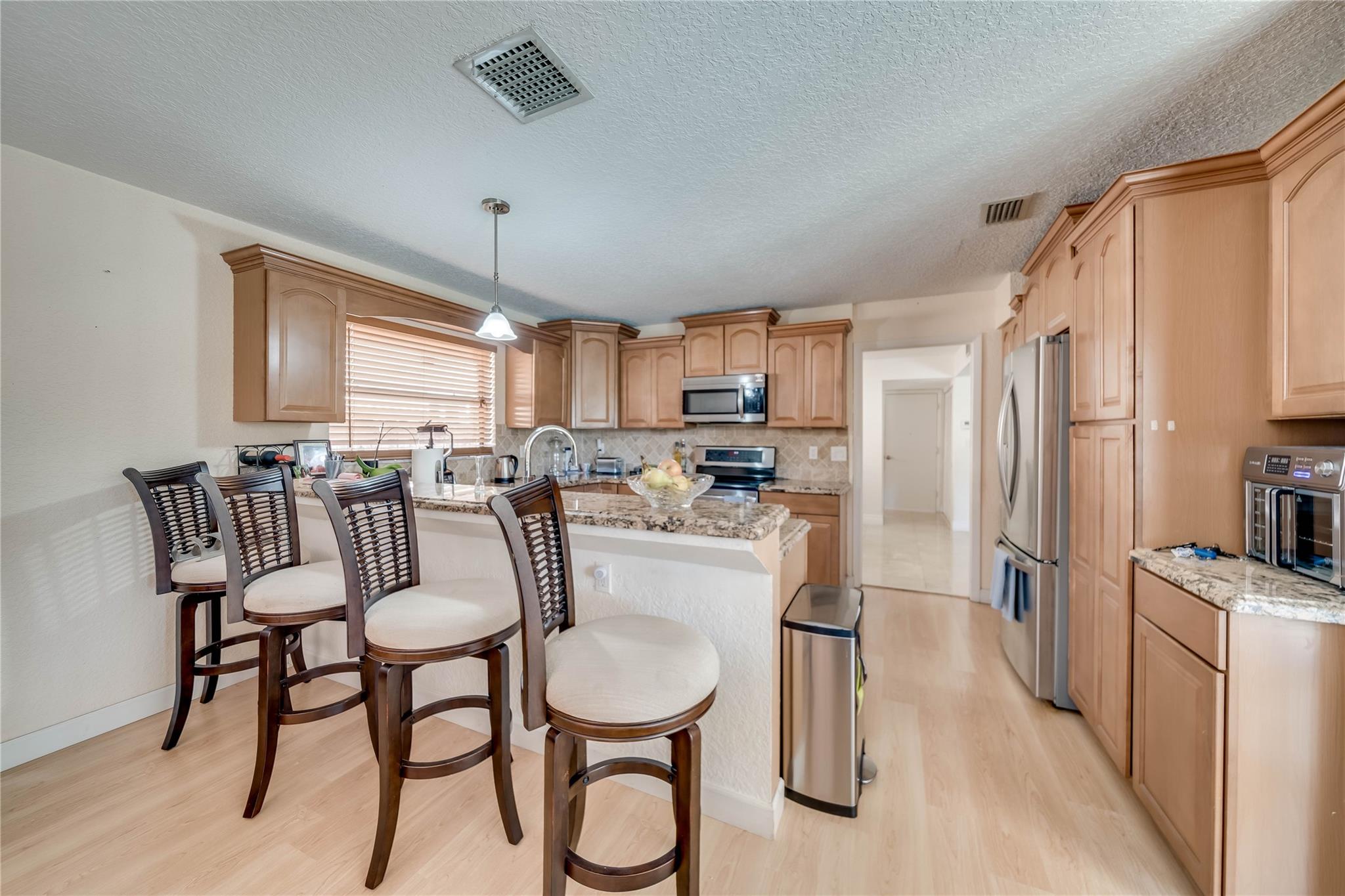Waverly Hundred 141-40 B - Residential