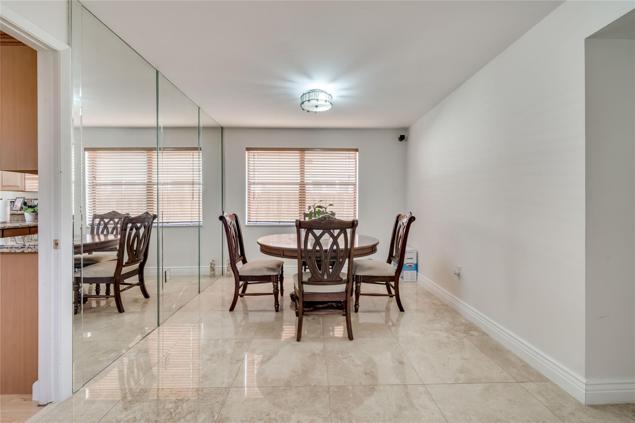 Waverly Hundred 141-40 B - Residential