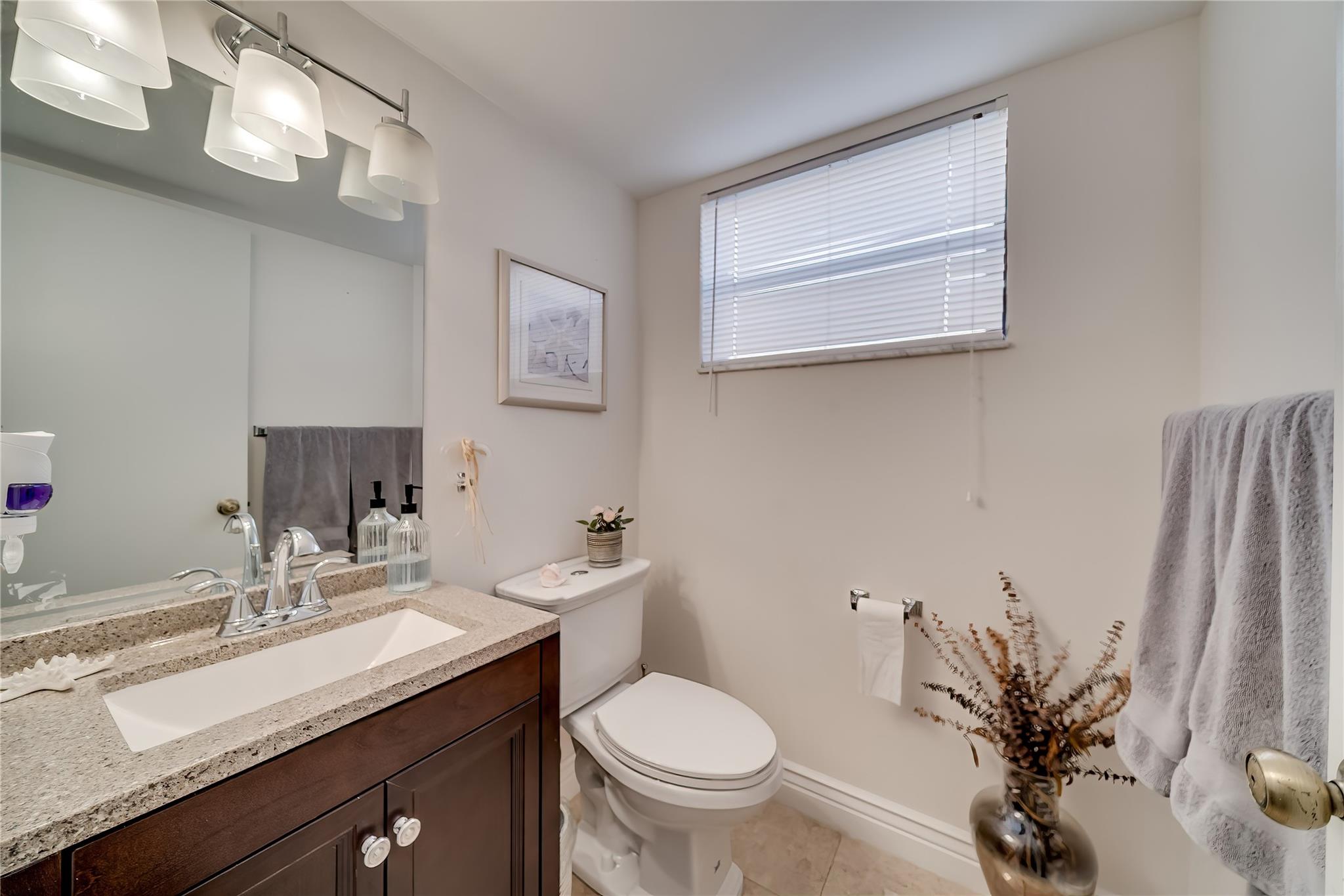 Waverly Hundred 141-40 B - Residential